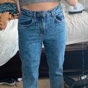 thrifted light wash jeans